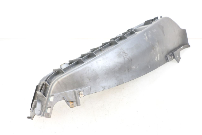 photo de MARCHE PIED GAUCHE PIAGGIO X8 125 (2004 - 2007) - Autre angle de vue