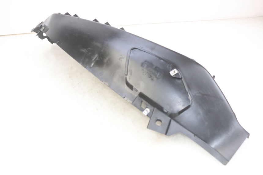 photo de MARCHE PIED GAUCHE PIAGGIO XEVO - X EVO 125 (2007 - 2017) - Zoom état d’usage