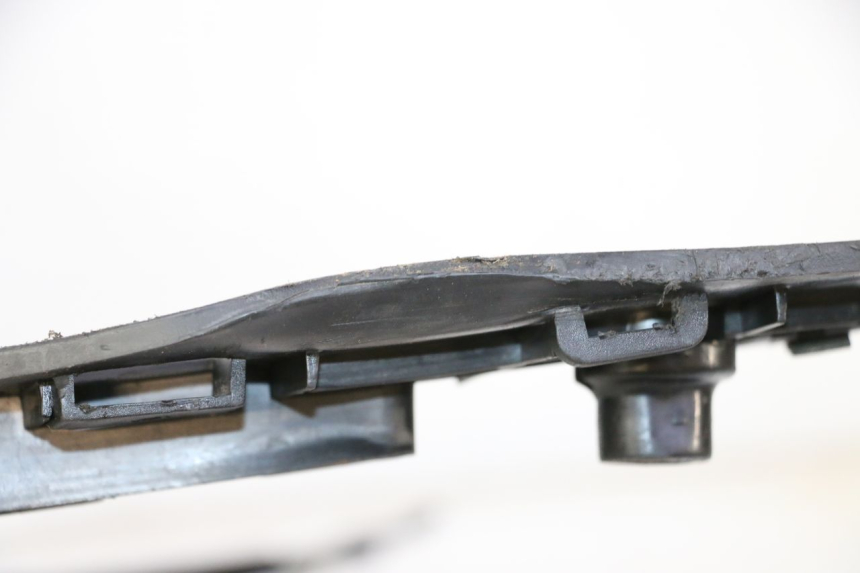 photo de MARCHE PIED DAELIM HISTORY 125 (2001 - 2002) - Autre angle de vue