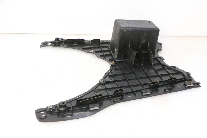 photo de MARCHE PIED DAELIM HISTORY 125 (2001 - 2002) - État de surface