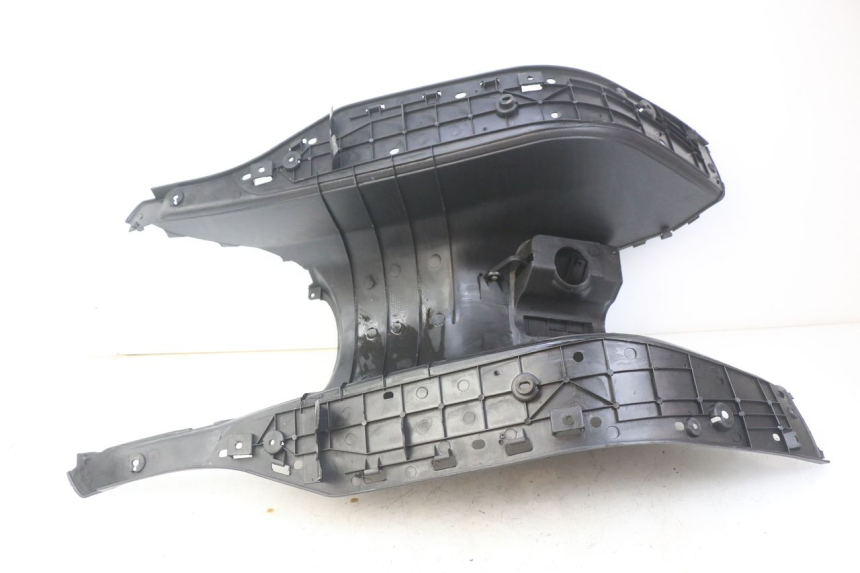 photo de MARCHE PIED REVATTO IMPERATOR 125 (2007 - 2015) - Zoom état d’usage