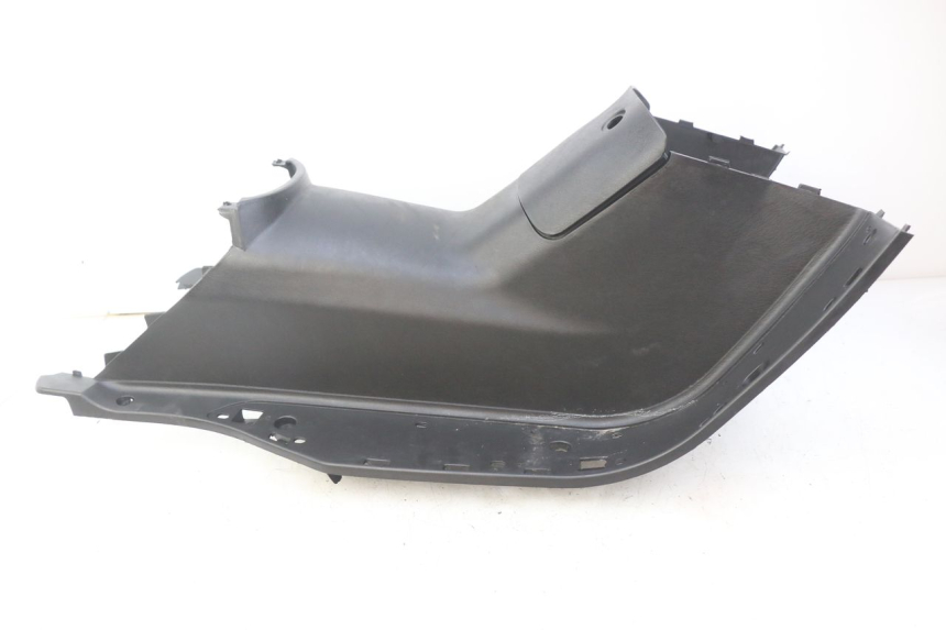 photo de MARCHE PIED REVATTO IMPERATOR 125 (2007 - 2015) - Vue d’ensemble