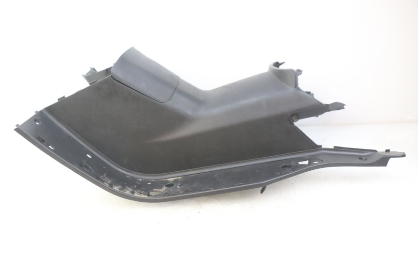 photo de MARCHE PIED REVATTO IMPERATOR 125 (2007 - 2015) - État de surface