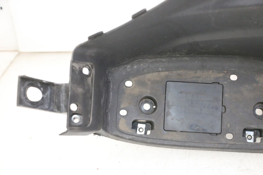 photo de MARCHE PIED SYM JOYMAX 125 (2010 - 2017) - Focus structure