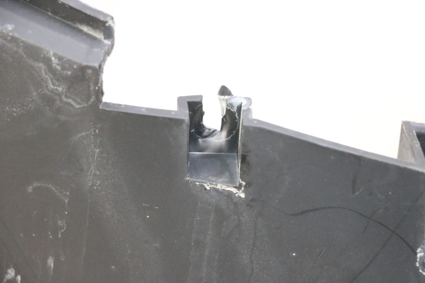 photo de MARCHE PIED SYM JOYMAX 125 (2010 - 2017) - Marquages et références