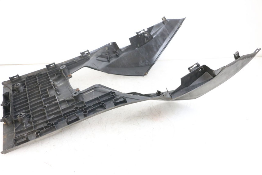 photo de MARCHE PIED SYM JOYRIDE EVO 125 (2009 - 2016) - Détail de la pièce