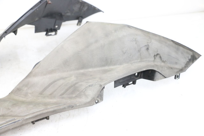 photo de MARCHE PIED SYM JOYRIDE EVO 125 (2009 - 2016) - Points de fixation