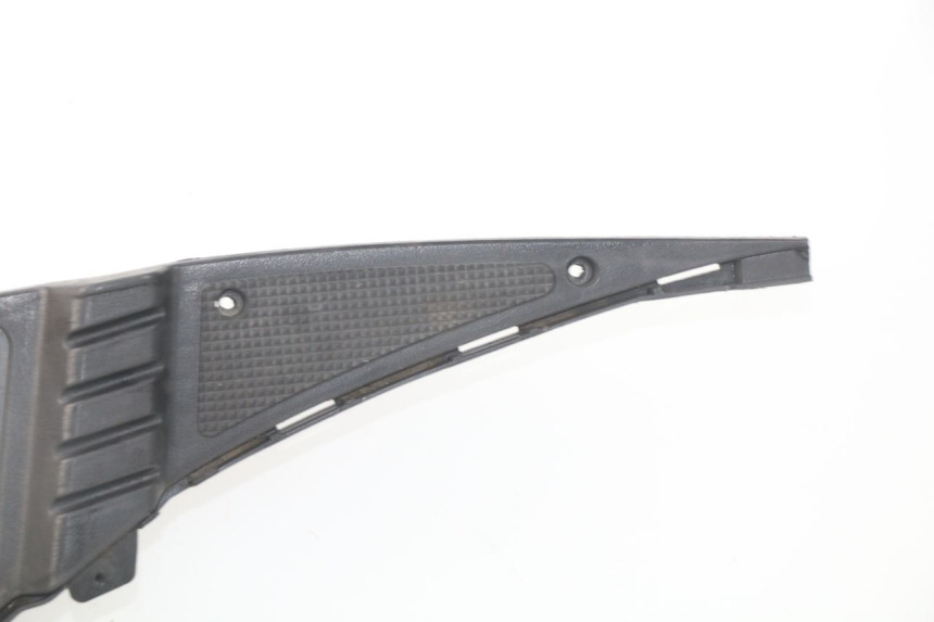 photo de MARCHE PIED RIDE JUMP 2T 50 (2012 - 2017) - Gros plan technique