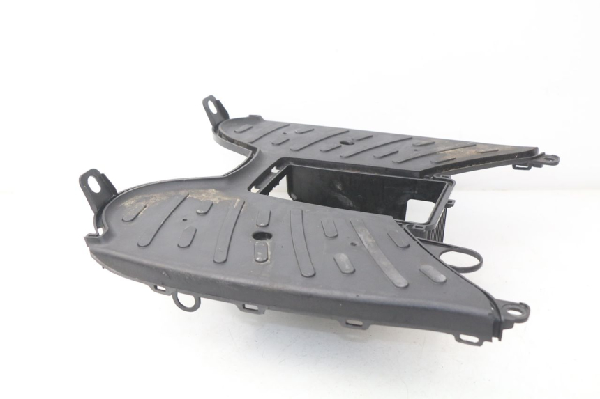 photo de MARCHE PIED PEUGEOT KISBEE 2T 50 (2010 - 2017) - Autre angle de vue