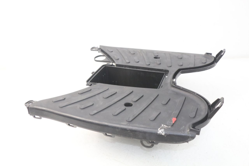 photo de MARCHE PIED PEUGEOT KISBEE 2T 50 (2010 - 2017) - Détails caractéristiques