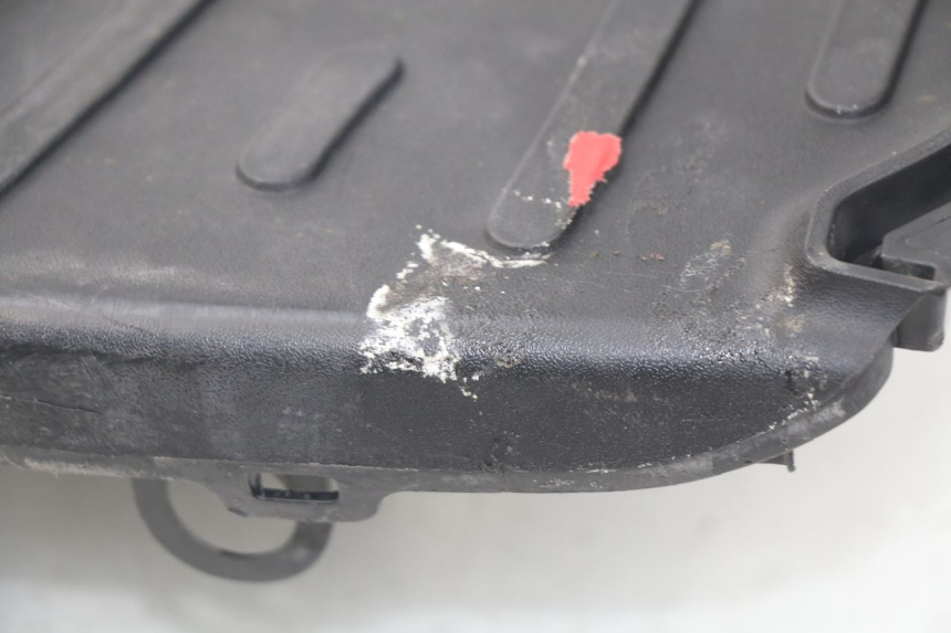 photo de MARCHE PIED PEUGEOT KISBEE 2T 50 (2010 - 2017) - Zoom composants