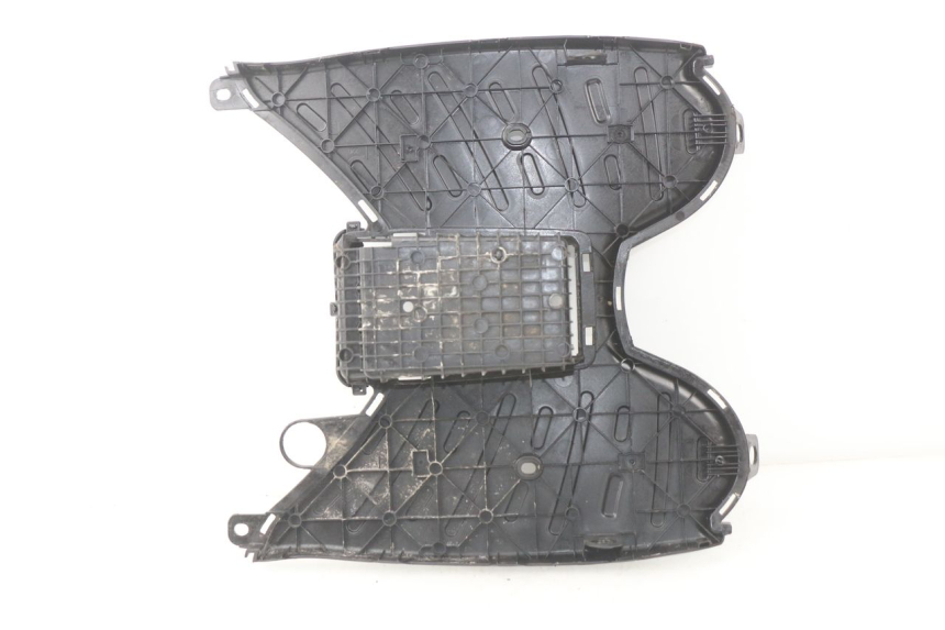 photo de MARCHE PIED PEUGEOT KISBEE 2T 50 (2010 - 2017) - Détail de la pièce