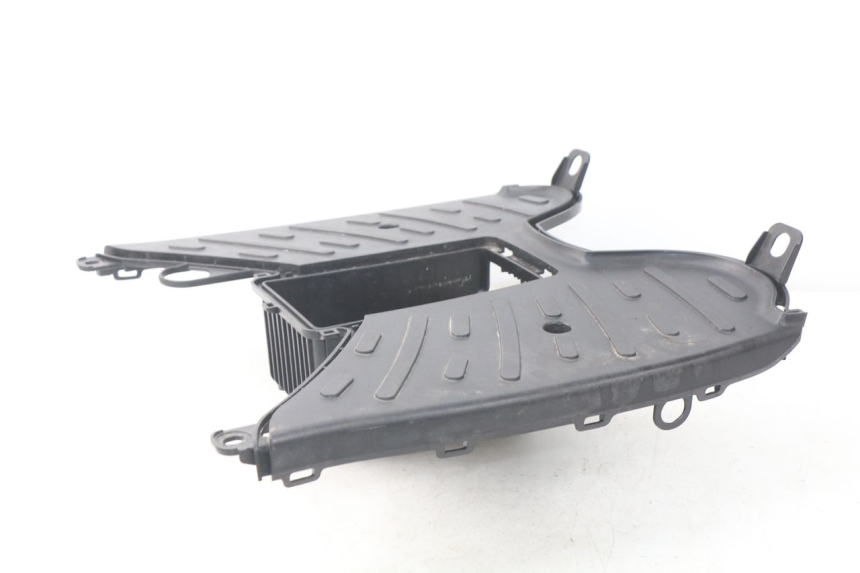 photo de MARCHE PIED PEUGEOT KISBEE 4T 50 (2010 - 2017) - Vue d’ensemble