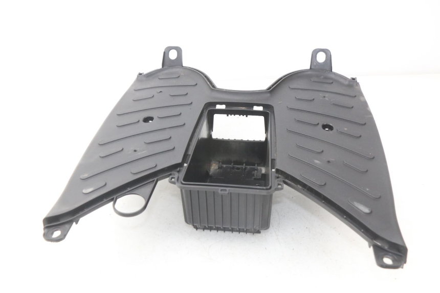 photo de MARCHE PIED PEUGEOT KISBEE 4T 50 (2018 - 2022) - Points de fixation