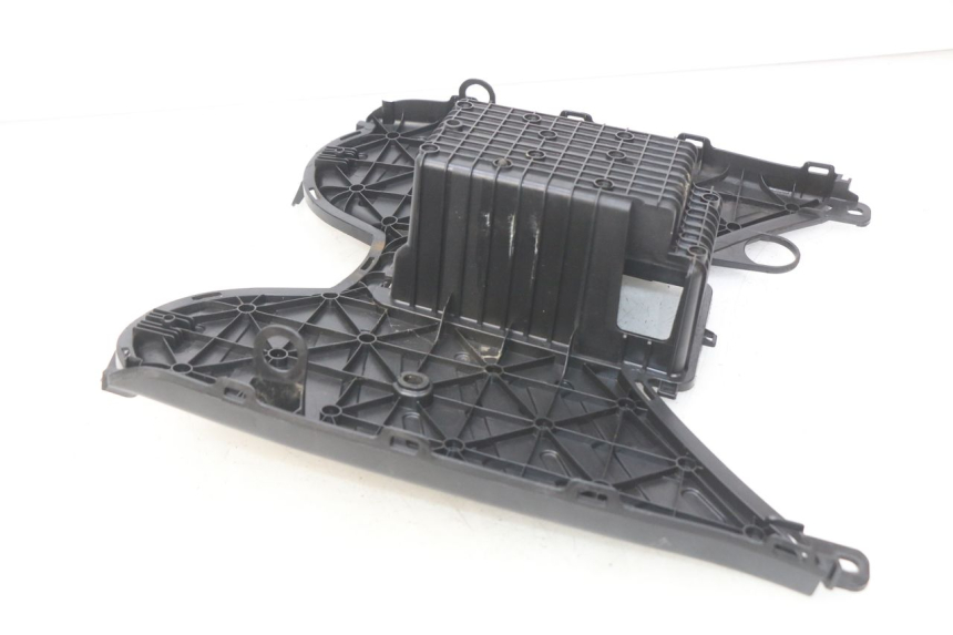 photo de MARCHE PIED PEUGEOT KISBEE 4T 50 (2010 - 2017) - Zoom état d’usage