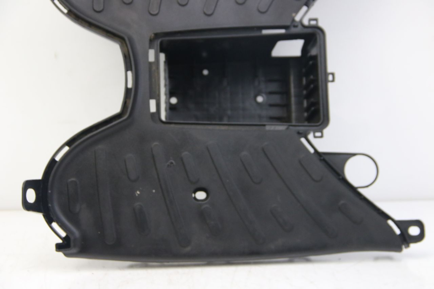 photo de MARCHE PIED PEUGEOT KISBEE 4T 50 (2018 - 2022) - Vue d’ensemble