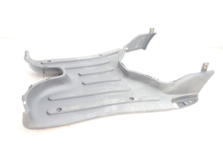 photo de MARCHE PIED PIAGGIO LIBERTY 125 (1998 - 2008) - Gros plan technique
