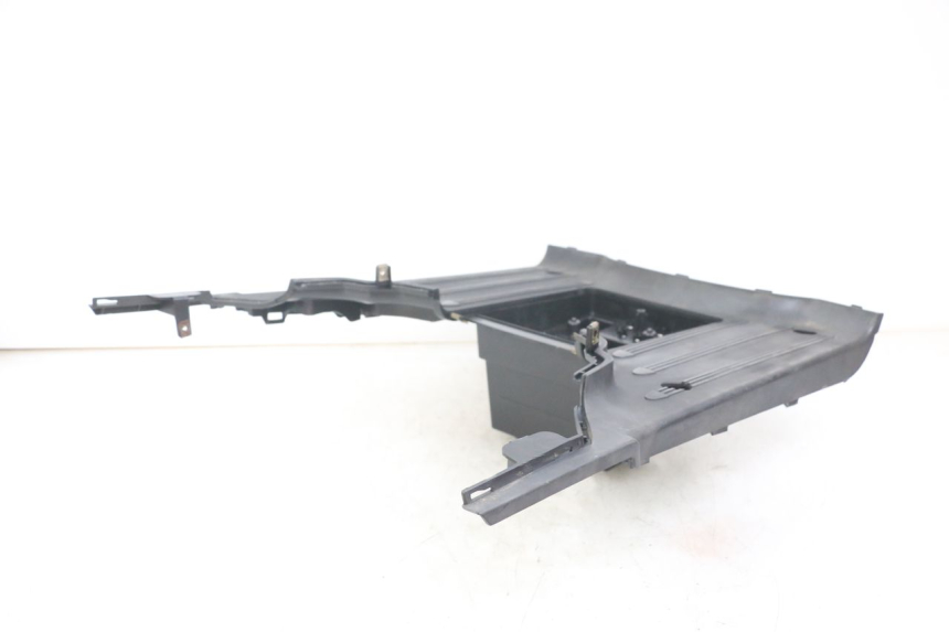 photo de MARCHE PIED KYMCO LIKE 125 (2009 - 2016) - État de surface