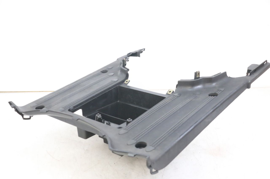 photo de MARCHE PIED KYMCO LIKE 125 (2009 - 2016) - Marquages et références