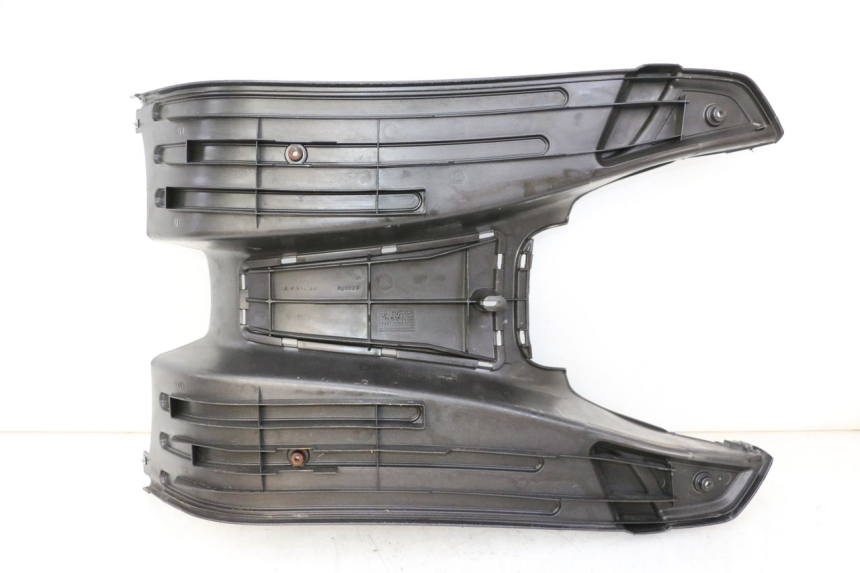 photo de MARCHE PIED PIAGGIO LXV 4T 50 (2009 - 2013) - État de surface