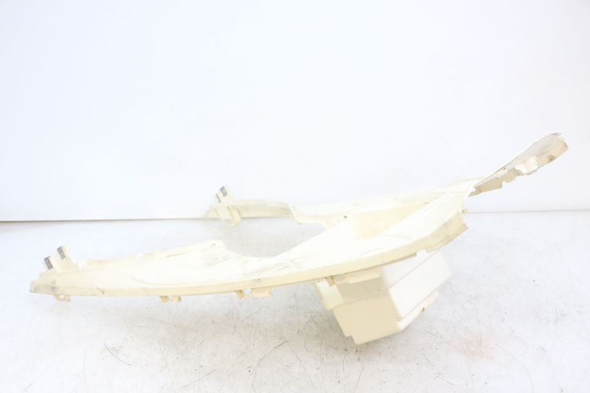 photo de MARCHE PIED SYM MIO 50 (2011 - 2017) - Gros plan technique