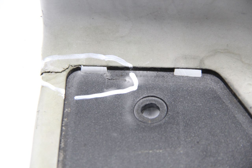 photo de MARCHE PIED PIAGGIO NEW TYPHOON 50 (2010 - 2017) - Pièce contrôlée