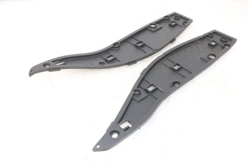 photo de MARCHE PIED GILERA NEXUS 125 (2009 - 2013) - Vue principale