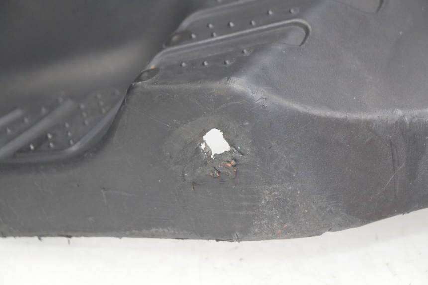 photo de MARCHE PIED SYM ORBIT 2 2T 50 (2008 - 2018) - Points de fixation