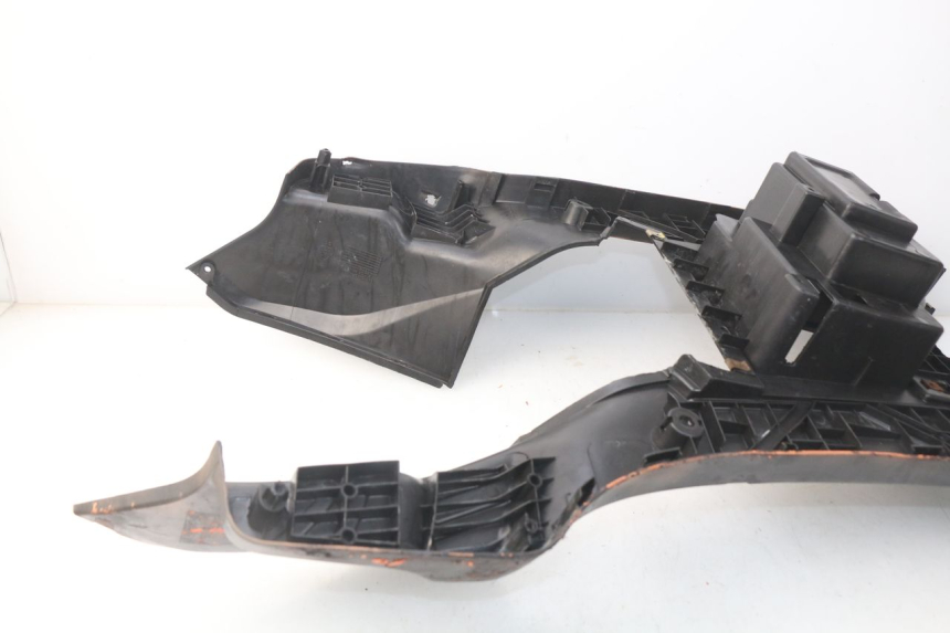 photo de MARCHE PIED SYM ORBIT 2 4T 50 (2008 - 2017) - Détail de la pièce