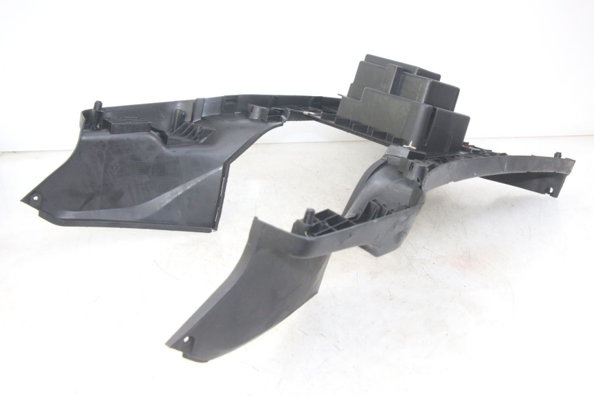 photo de MARCHE PIED SYM ORBIT 2 4T 50 (2018 - 2022) - Gros plan technique