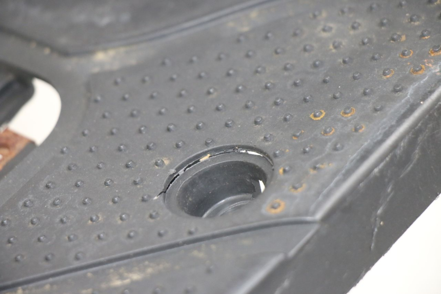 photo de MARCHE PIED SYM ORBIT 2 4T 50 (2018 - 2022) - Marquages et références