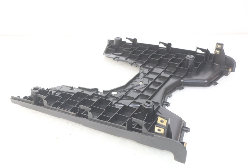 photo de MARCHE PIED SYM ORBIT III 3 4T 50 (2021 - 2025) - Zoom état d’usage