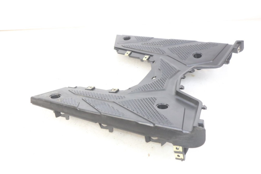 photo de MARCHE PIED SYM ORBIT III 3 4T 50 (2021 - 2025) - Gros plan technique