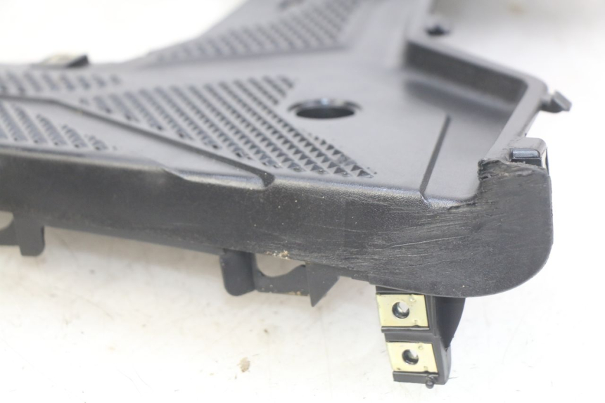 photo de MARCHE PIED SYM ORBIT III 3 4T 50 (2021 - 2025) - Vue d’ensemble