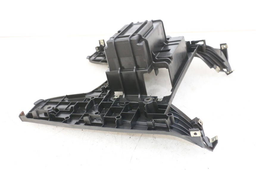 photo de MARCHE PIED PEUGEOT BELVILLE 125 (2017 - 2021) - Gros plan technique