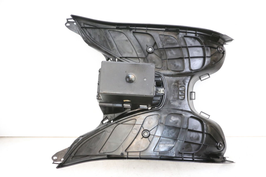 photo de MARCHE PIED PEUGEOT ELYSTAR 50 (2002 - 2014) - Autre angle de vue