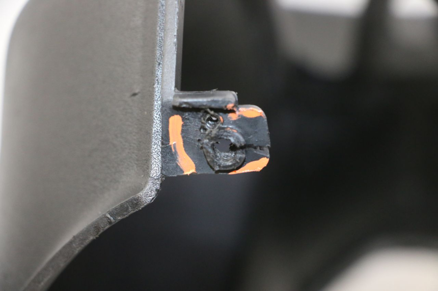 photo de MARCHE PIED PEUGEOT LUDIX 50 (2005 - 2007) - Zoom composants