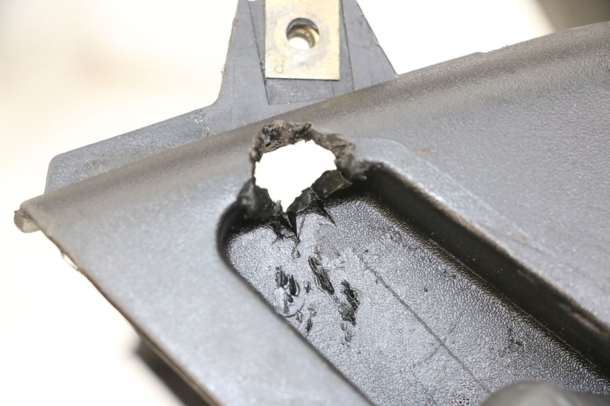 photo de MARCHE PIED PEUGEOT LUDIX 50 (2005 - 2007) - Marquages et références