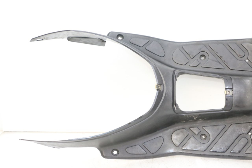 photo de MARCHE PIED PEUGEOT TKR TREKKER FURIOUS 50 (2005 - 2014) - Inspection visuelle