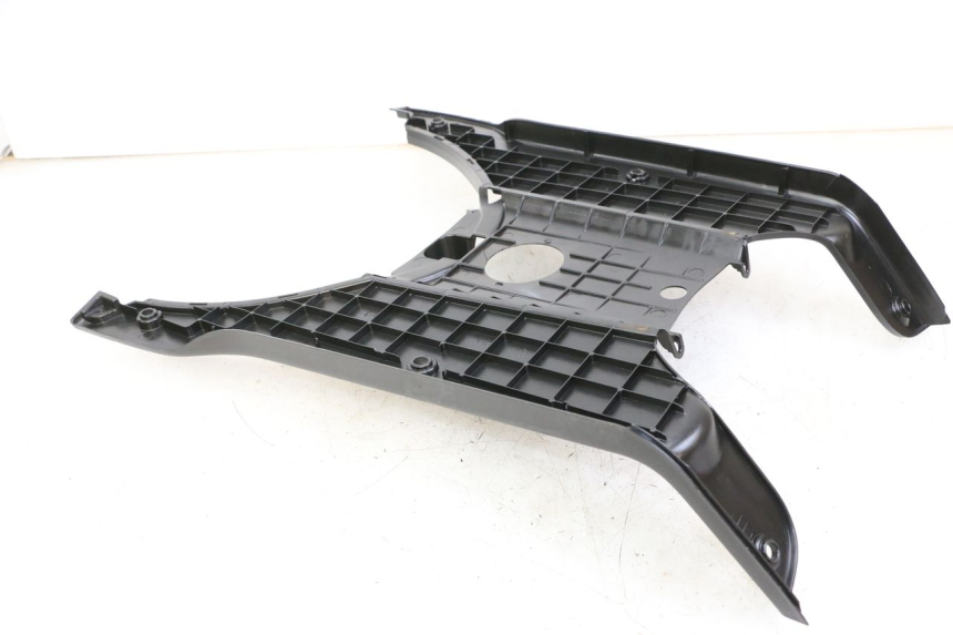 photo de MARCHE PIED PIAGGIO NRG POWER PUREJET 50 (2018 - 2021) - Points de fixation