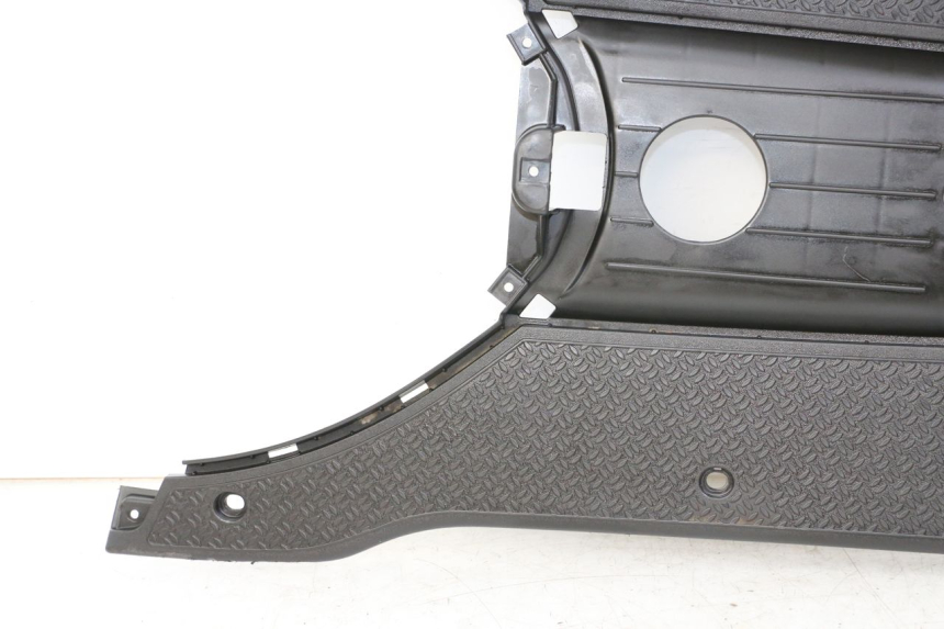 photo de MARCHE PIED PIAGGIO NRG POWER PUREJET 50 (2018 - 2021) - Marquages et références