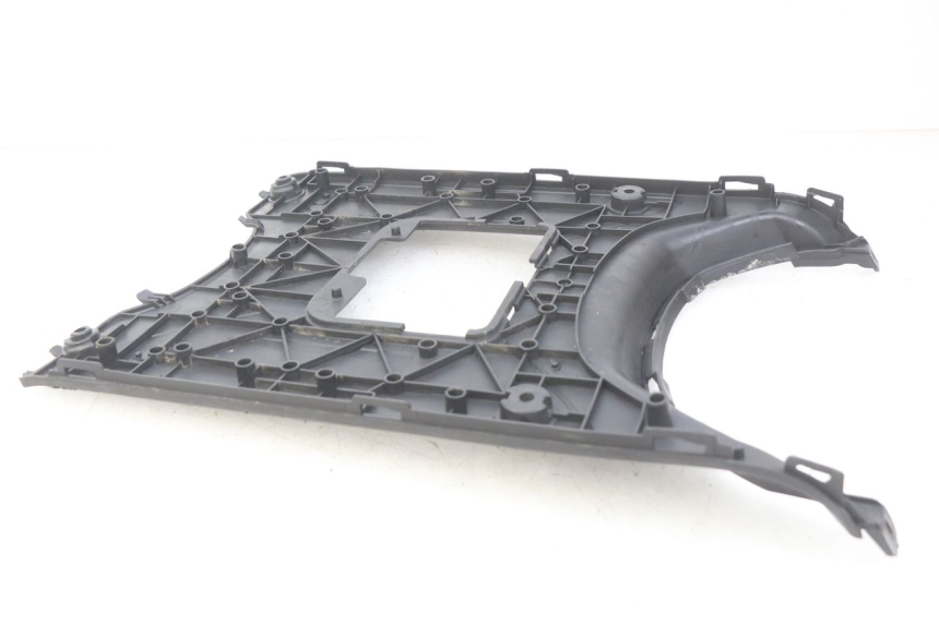 photo de MARCHE PIED LVNENG S5 1 (2019 - 2023) - Détail de la pièce