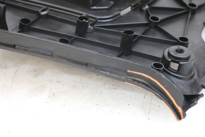 photo de MARCHE PIED JM MOTORS SANTANA 50 (2014 - 2023) - Détail de la pièce