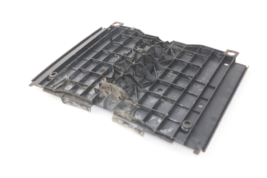 photo de MARCHE PIED PEUGEOT SC 50 (1988 - 1992) - Gros plan technique