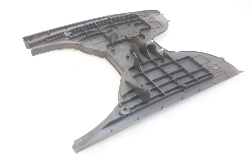 photo de MARCHE PIED APRILIA SCARABEO 100 (2003 - 2012) - Gros plan technique