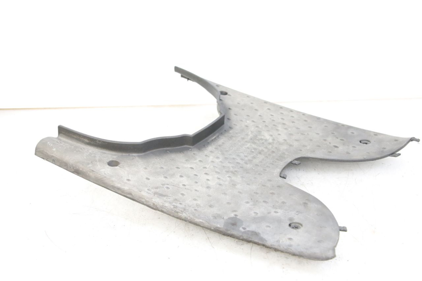 photo de MARCHE PIED APRILIA SCARABEO 100 (2003 - 2012) - Points de fixation