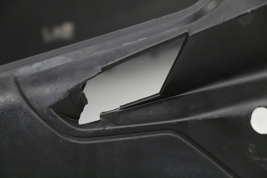 photo de MARCHE PIED PEUGEOT SPEEDFIGHT 2 AC 50 (2000 - 2009) - Marquages et références