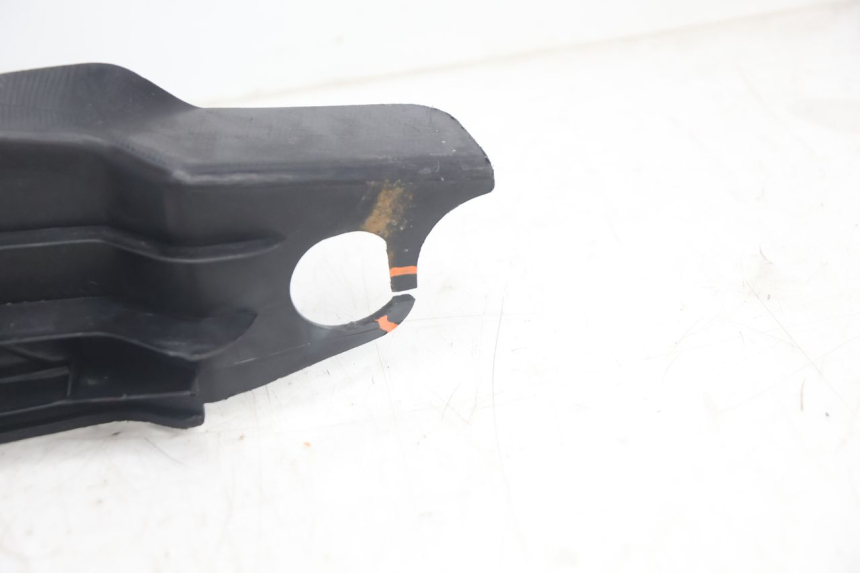 photo de MARCHE PIED PEUGEOT SPEEDFIGHT 2 AC 50 (2000 - 2009) - Détails caractéristiques