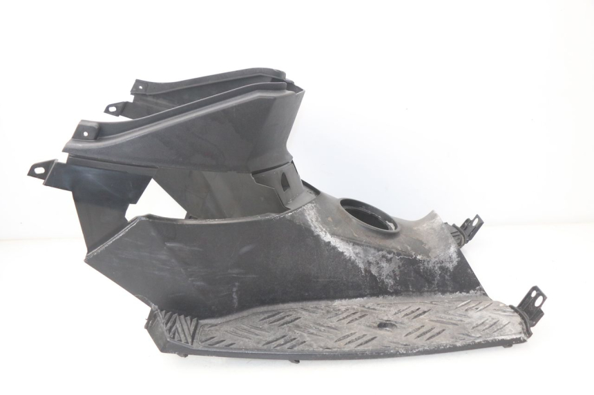 photo de MARCHE PIED PEUGEOT SPEEDFIGHT 3 AIR 50 (2009 - 2015) - Points de fixation