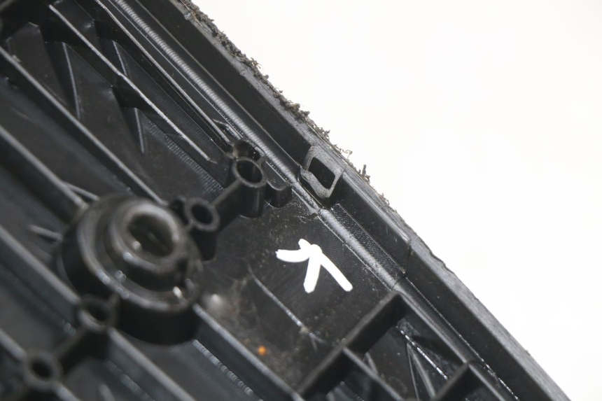 photo de MARCHE PIED PEUGEOT SPEEDFIGHT 3 AIR 50 (2009 - 2015) - Zoom état d’usage